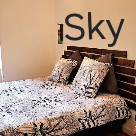 Studio Hikoki et Appartement Sky avec jardin Dinan Buitenkant foto